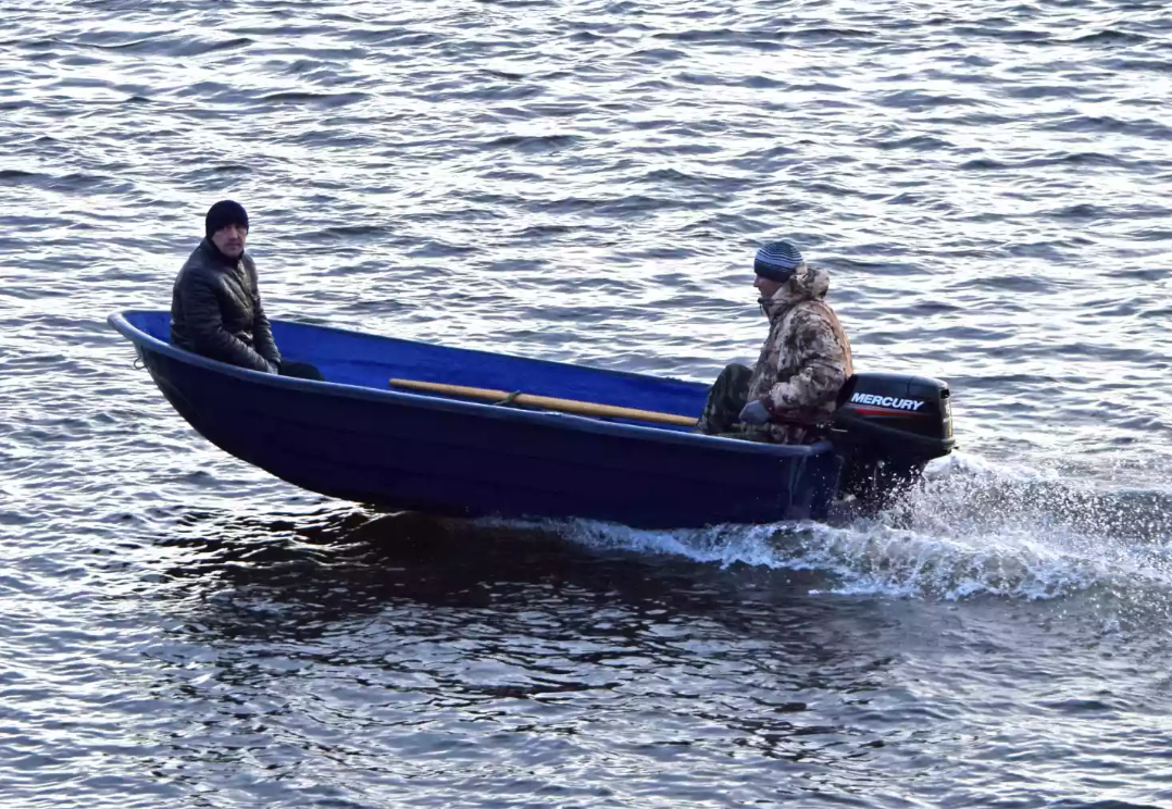 Стеклопластиковая лодка Neman-340 (тримаран) в Магнитогорске