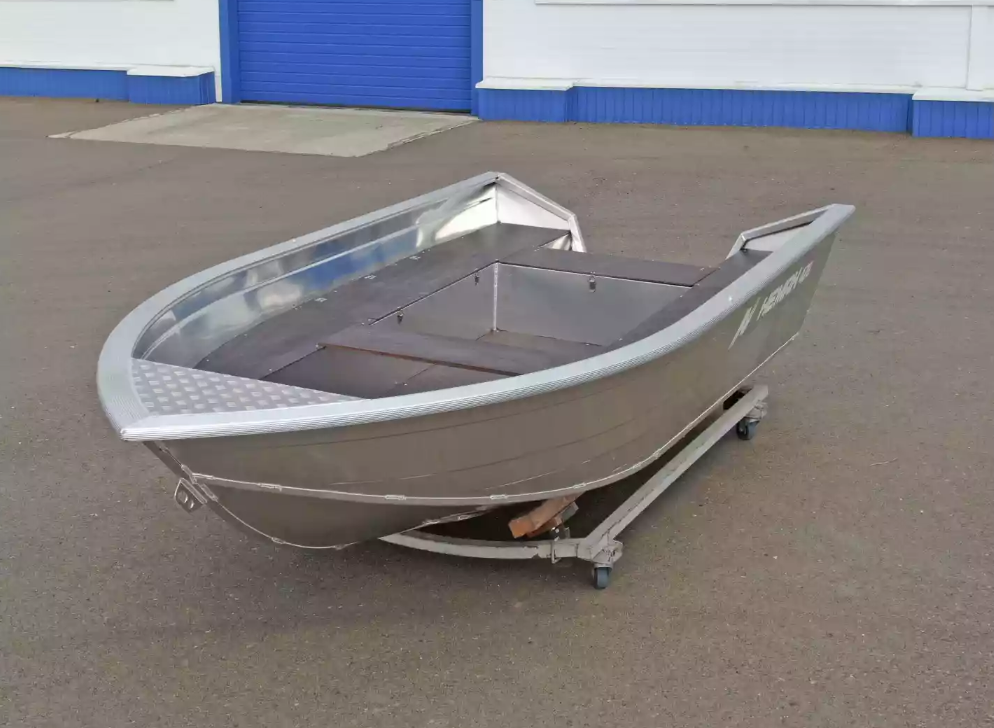 Алюминиевая лодка  Неман-420 в Магнитогорске