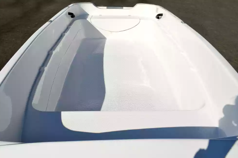 Стеклопластиковая лодка Пингвин (тримаран) в Магнитогорске