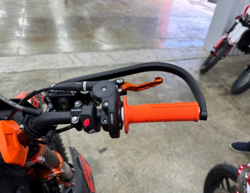 Кроссовый мотоцикл FAIDET PR300 MAX WP в Магнитогорске