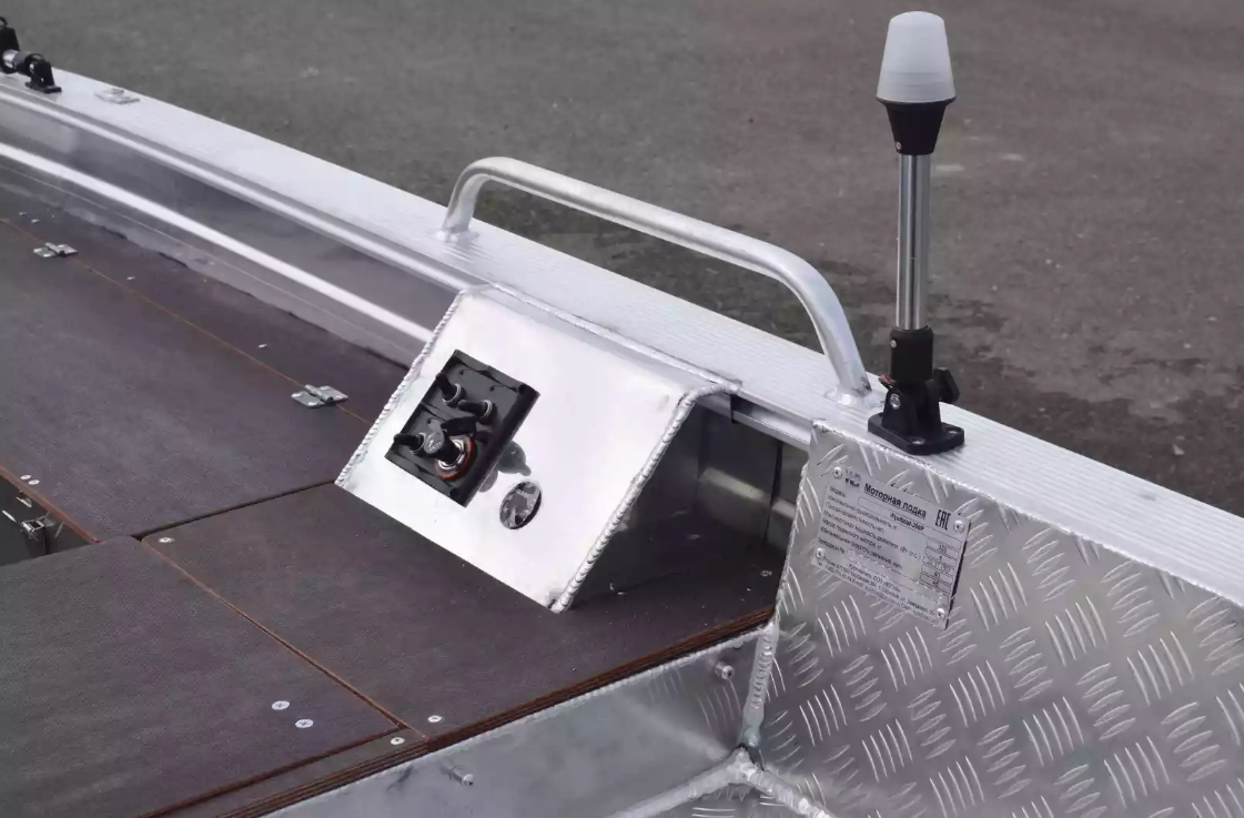 Алюминиевая лодка Wyatboat-390РМ в Магнитогорске