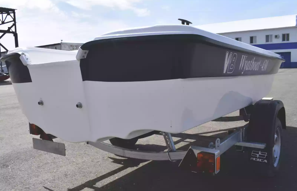 Стеклопластиковая лодка Wyatboat 430 тримаран в Магнитогорске
