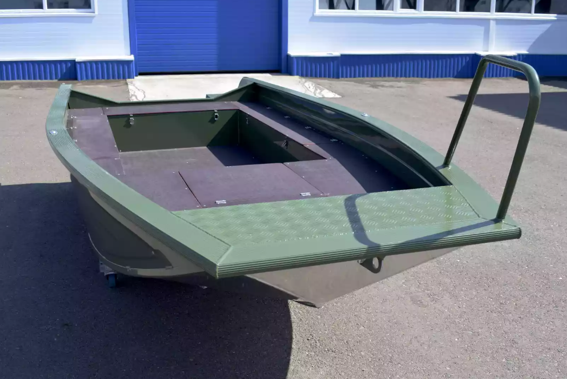 Алюминиевая лодка  Wyatboat-430 Master Fish в Магнитогорске