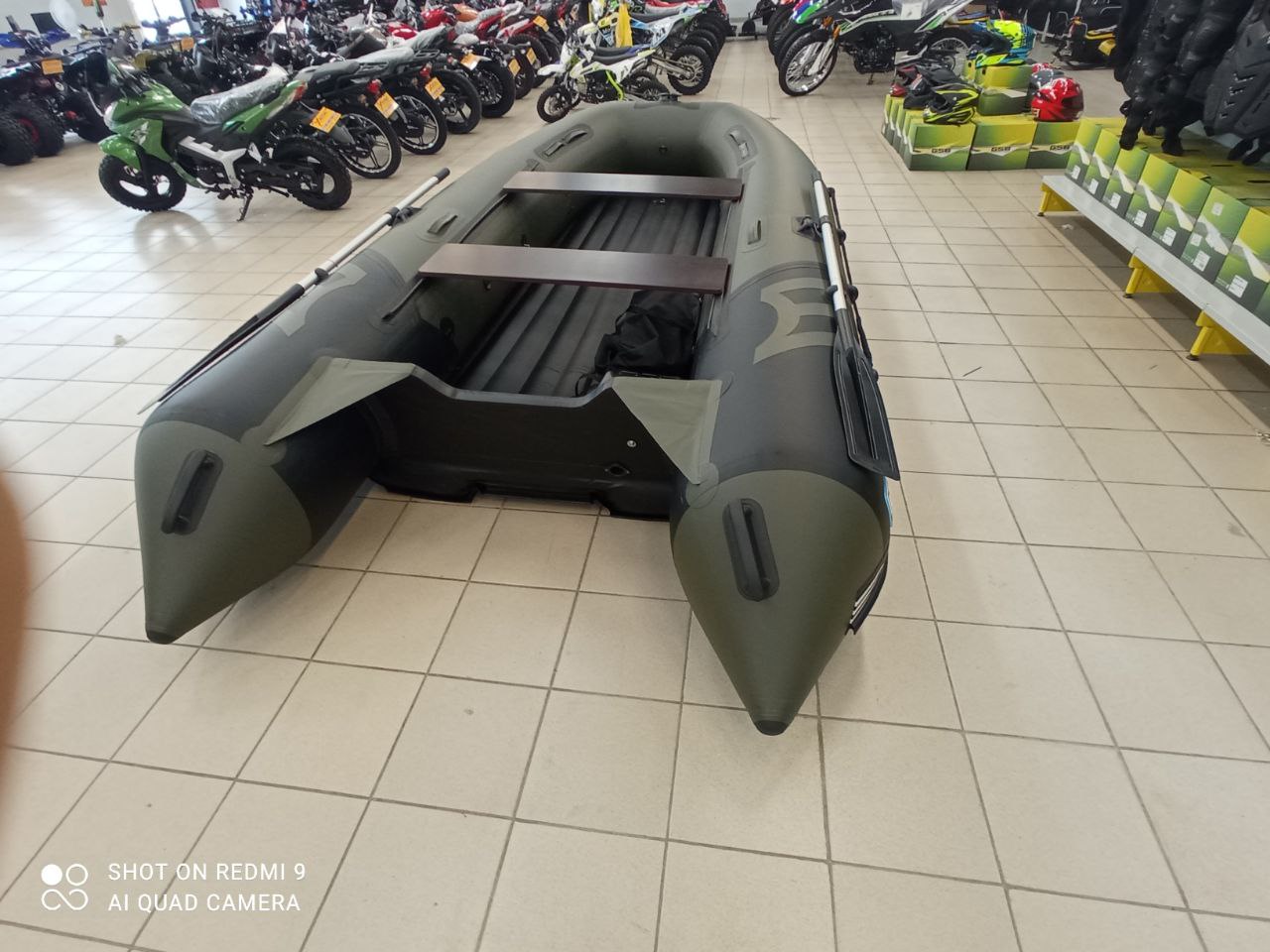 Лодка MISHIMO RIVER JET 400 под водомет в Магнитогорске