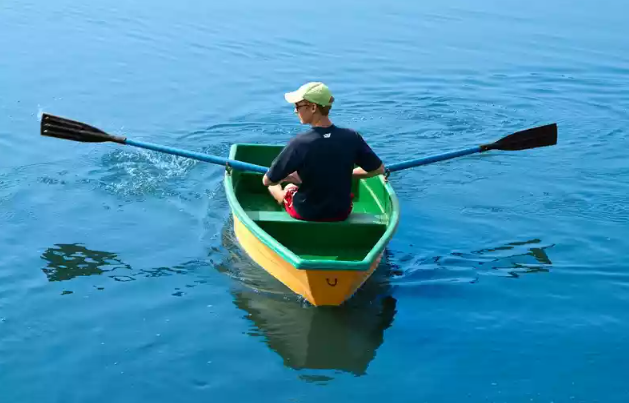 Стеклопластиковая лодка Малютка в Магнитогорске