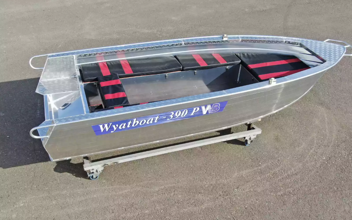 Алюминиевая лодка Wyatboat-390РМ увеличенный борт в Магнитогорске