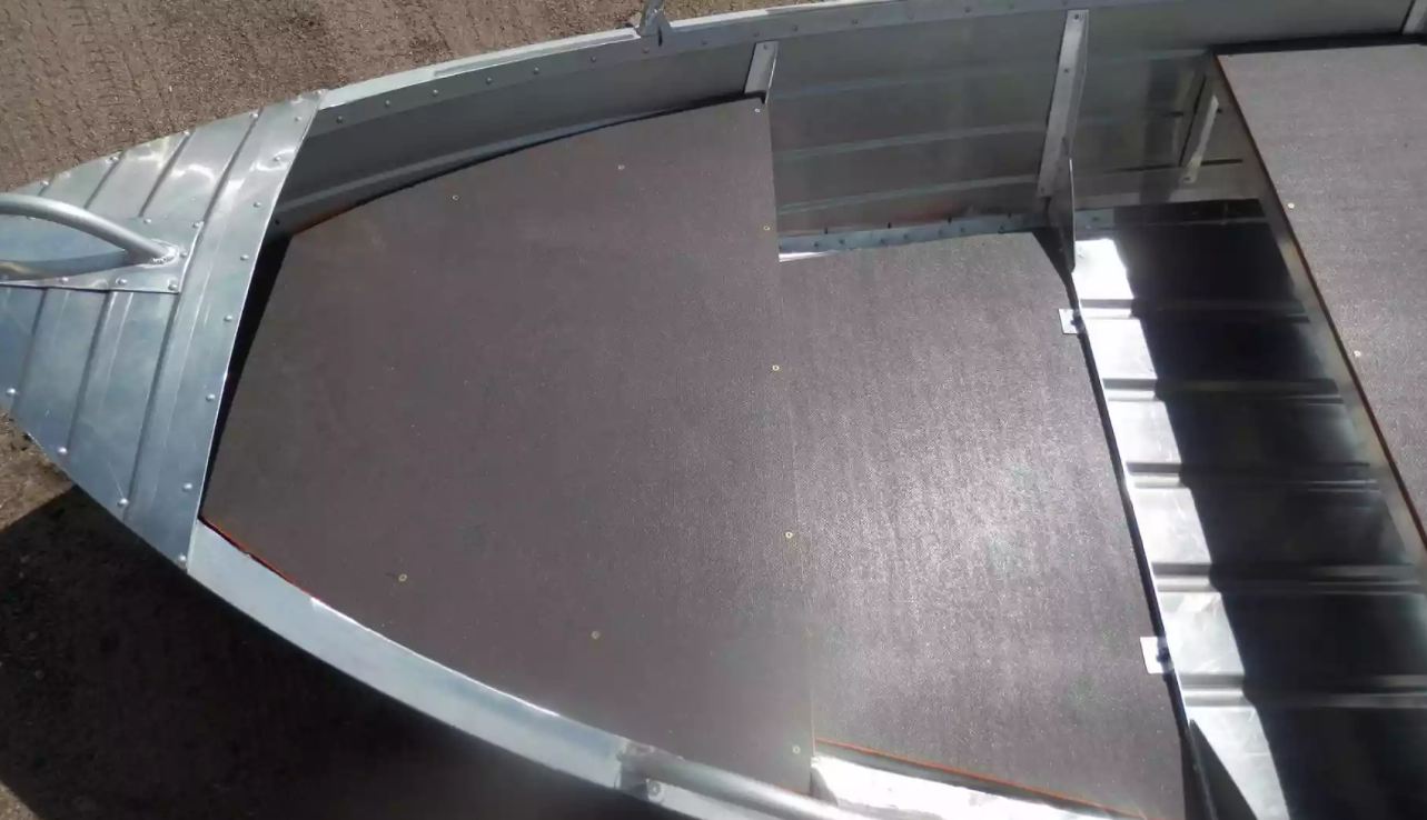 Алюминиевая лодка Вятка-Профи 32 в Магнитогорске