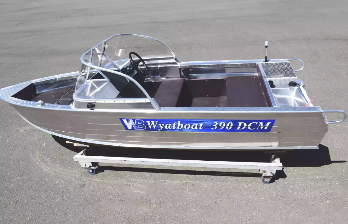Алюминиевая лодка Wyatboat-390 DCM в Магнитогорске