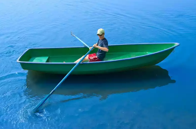 Стеклопластиковая Лодка Голавль в Магнитогорске