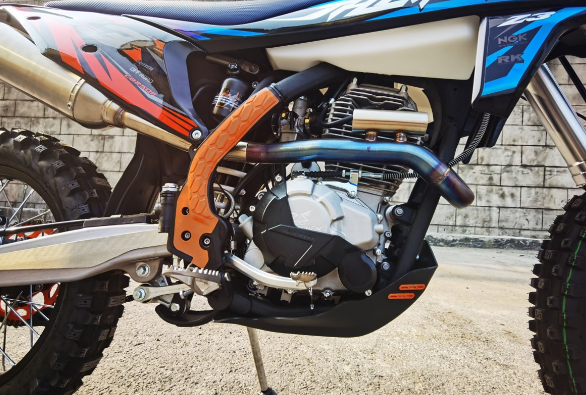 Мотоцикл JHLMOTO JHL Z3 CB250 (172FMM-3A) в Магнитогорске