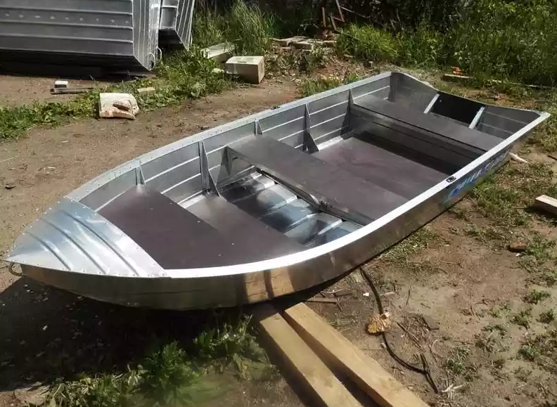 Алюминиевая лодка Вятка-Профи 37 в Магнитогорске
