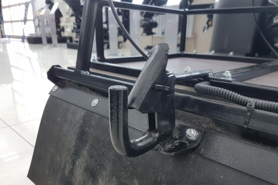 Мотобуксировщик PAXUS 650 AVANT 15 л.с. в Магнитогорске