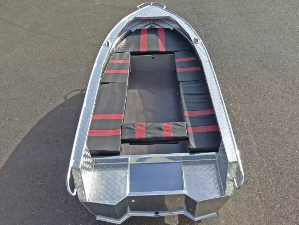 Алюминиевая лодка Wyatboat-390РМ увеличенный борт в Магнитогорске