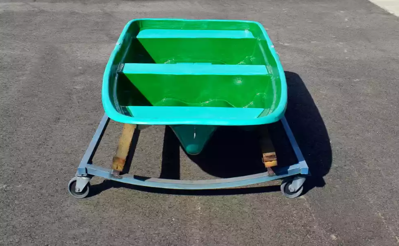 Стеклопластиковая лодка Старт (тримаран) в Магнитогорске