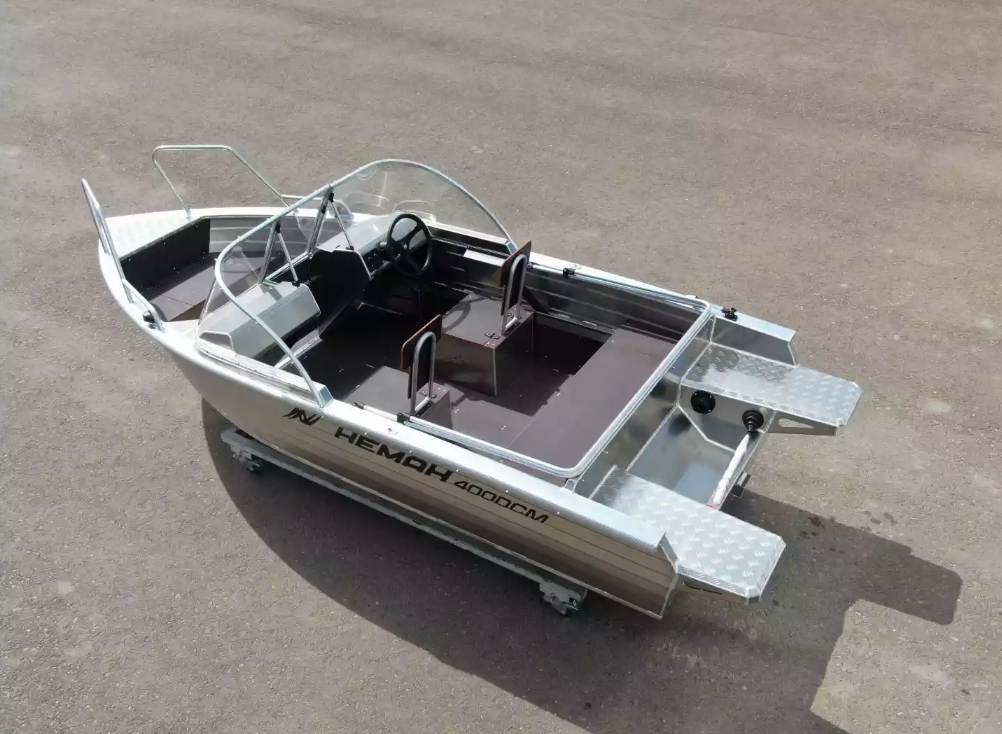 Алюминиевая лодка  Неман-400 DCM NEW в Магнитогорске
