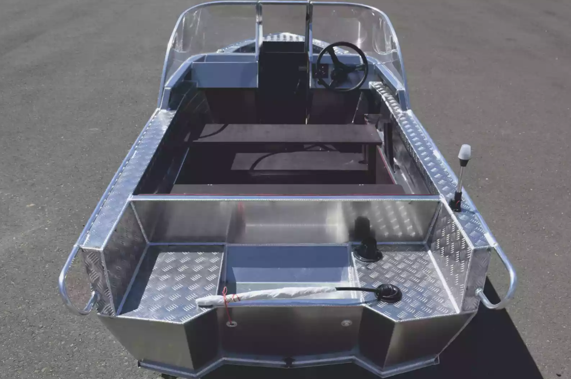 Алюминиевая лодка Wyatboat-390 DCM в Магнитогорске