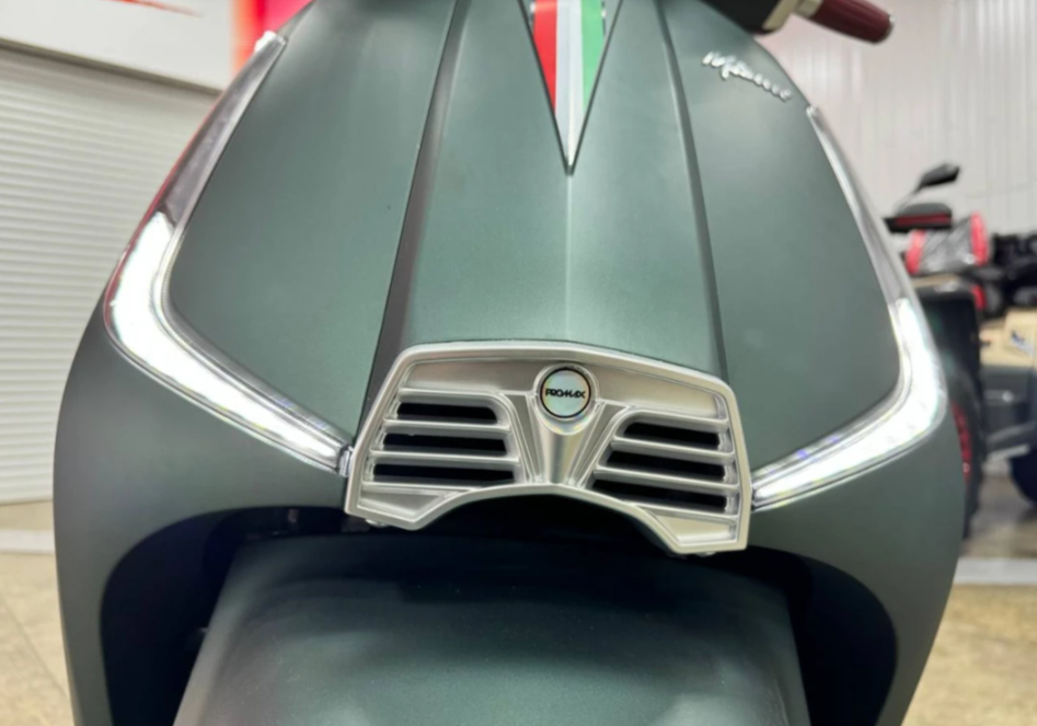 Скутер PROMAX Miami 240 (49) в Магнитогорске