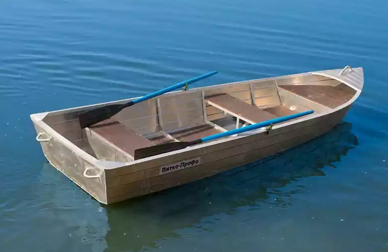 Алюминиевая лодка Вятка-Профи 32 в Магнитогорске