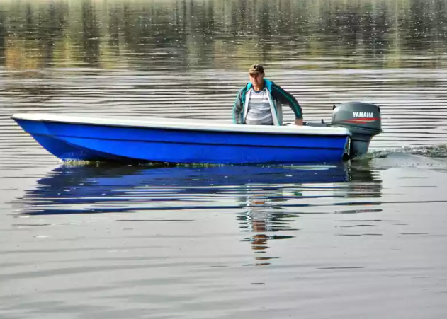 Стеклопластиковая лодка Wyatboat 430 тримаран в Магнитогорске