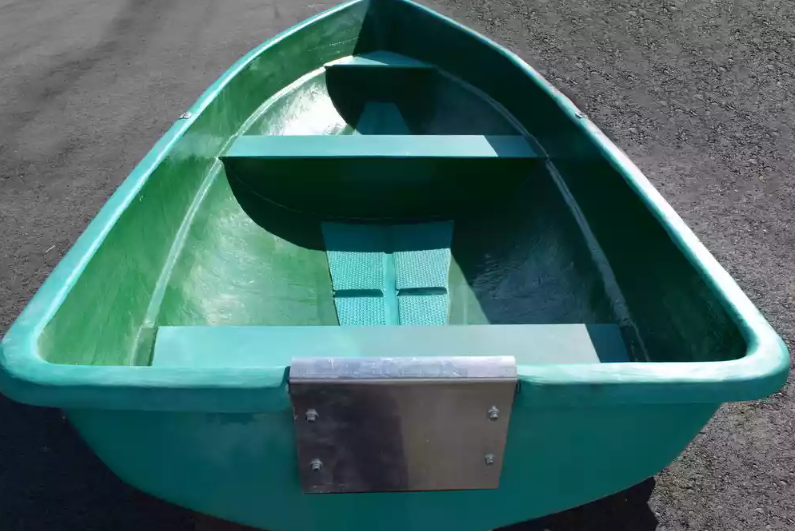 Стеклопластиковая Лодка Голавль в Магнитогорске