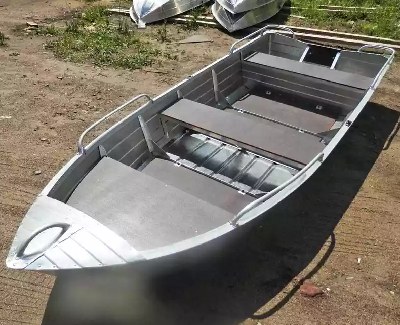 Алюминиевая лодка Вятка-Профи 37 в Магнитогорске