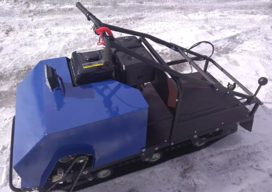 Мотобуксировщик AhtaR ЗИМА с реверсом (задний ход) в Магнитогорске