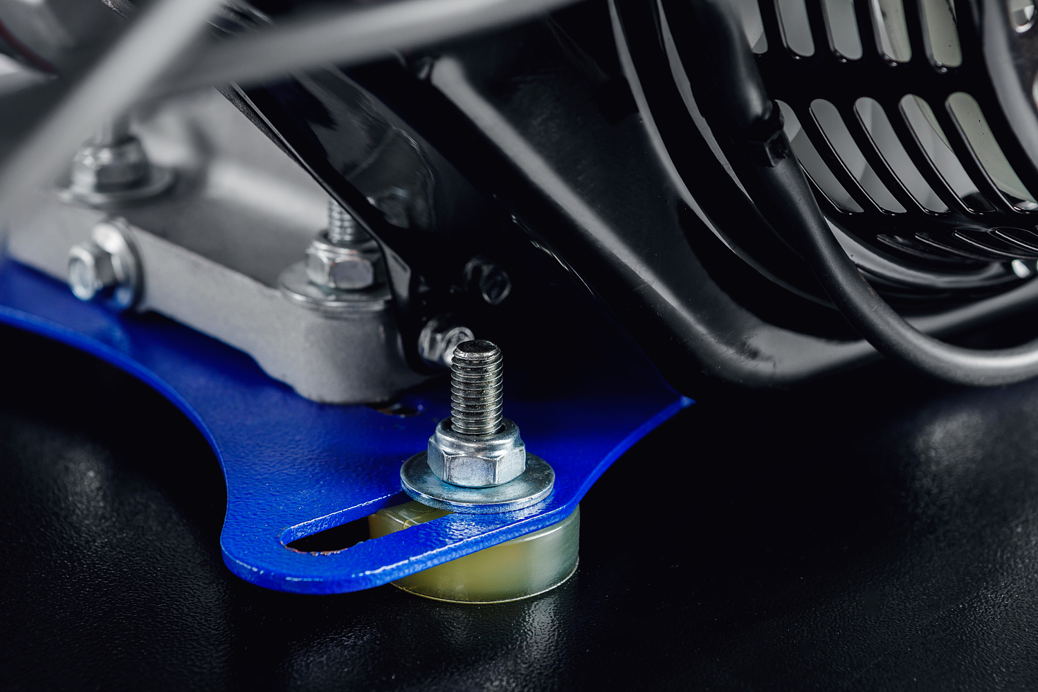 МОТОБУКСИРОВЩИК IKUDZO LONG 2.0 1700/500 EKR20 в Магнитогорске