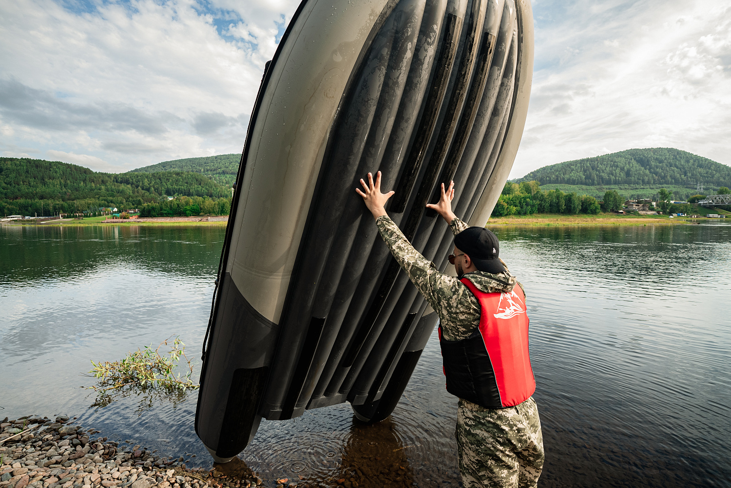 Лодка MISHIMO RIVER JET 390 под водомет в Магнитогорске