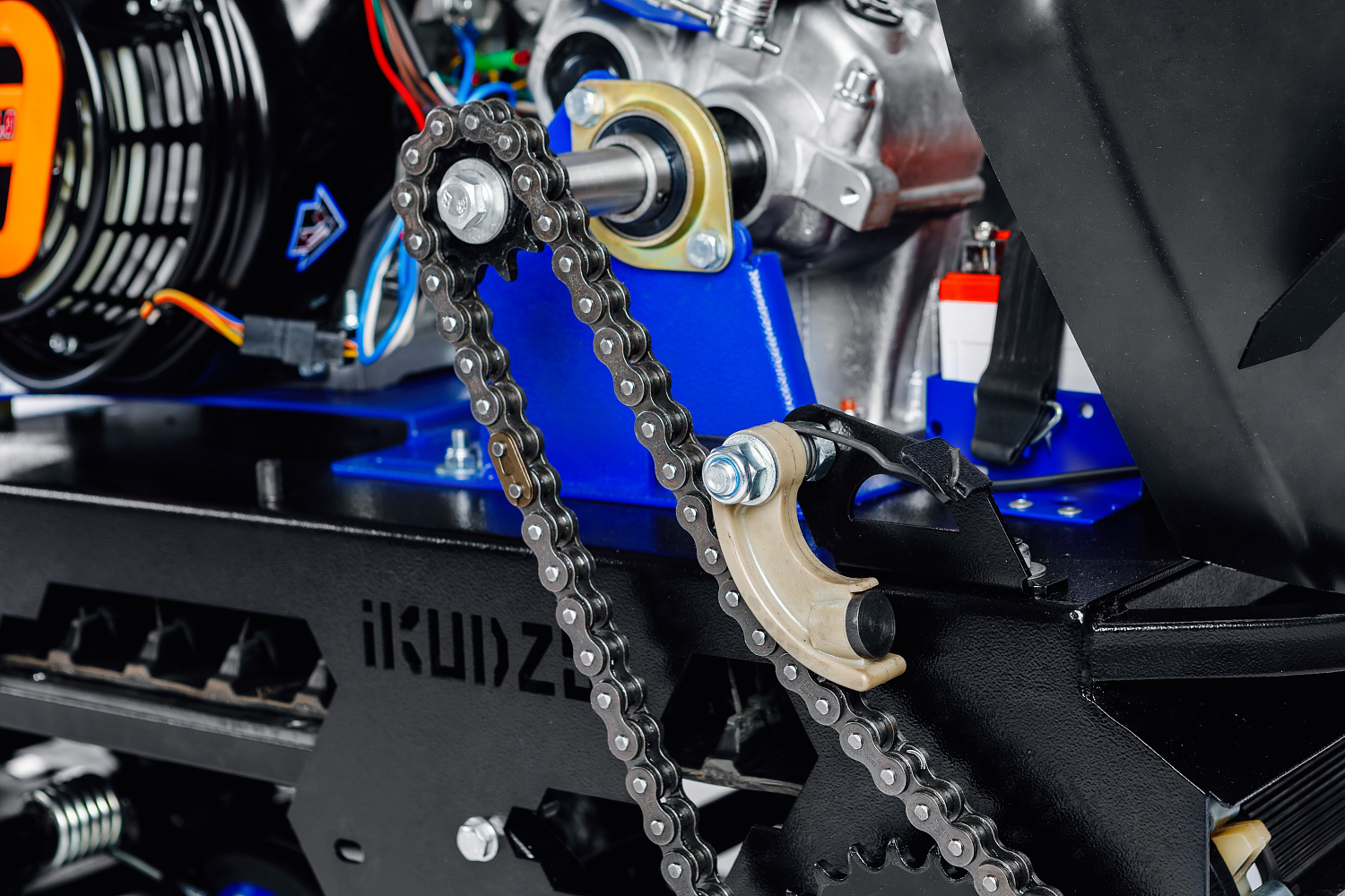 МОТОБУКСИРОВЩИК IKUDZO LONG 2.0 1700/500 EKR20 в Магнитогорске