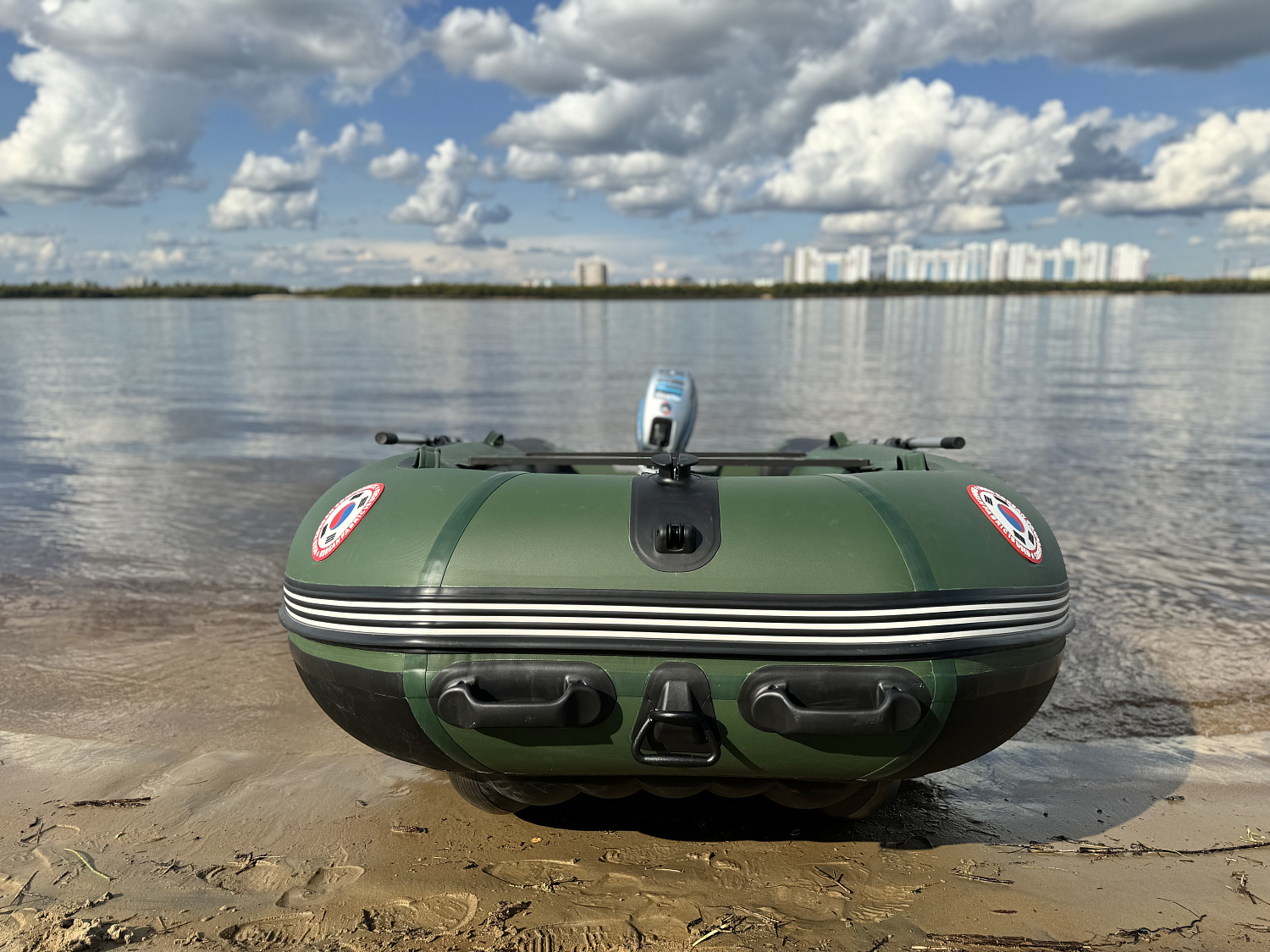 Лодка MISHIMO BIG FLOOR 400 в Магнитогорске