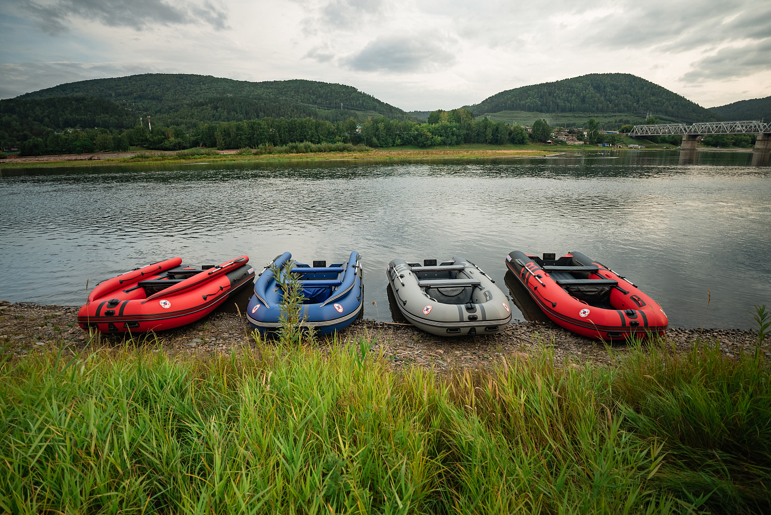 Лодка MISHIMO RIVER FJET PRO 470 под водомет в Магнитогорске