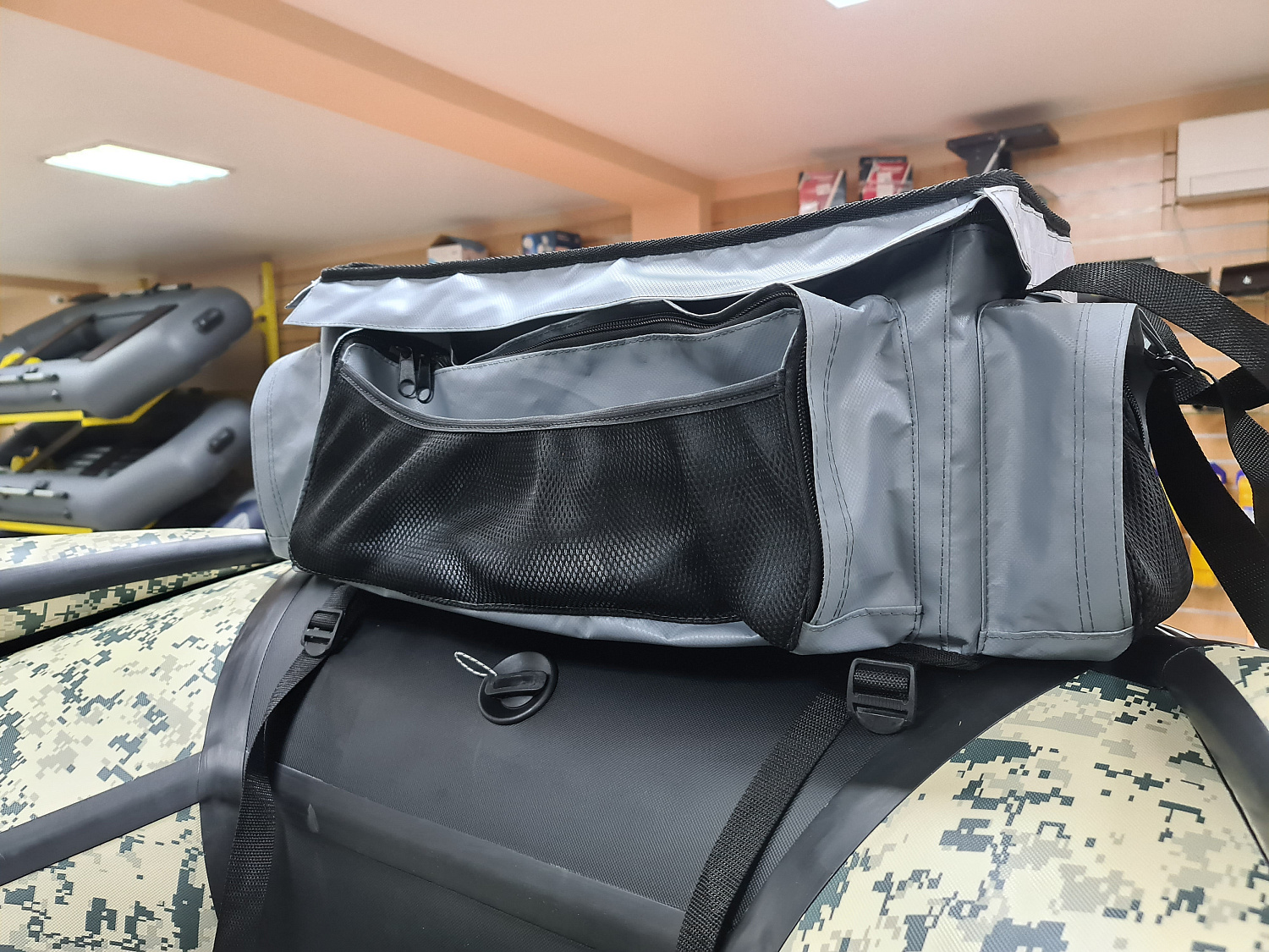 СУМКА ЛЮКС НА БАЛЛОН ДЛЯ ЛОДОК ПВХ 50Х25Х25 СМ в Магнитогорске