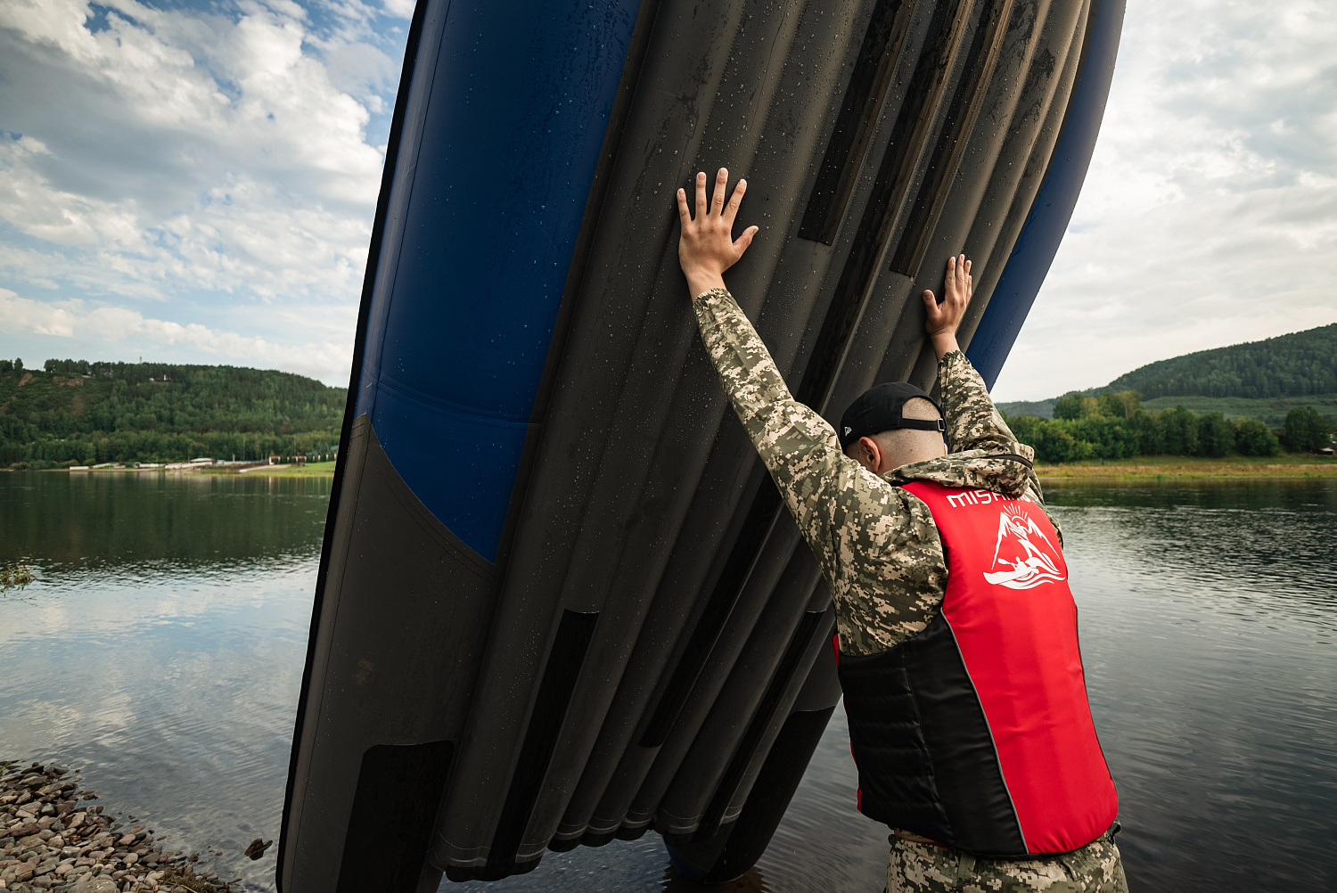 Лодка MISHIMO RIVER FJET PRO 410  под водомет в Магнитогорске