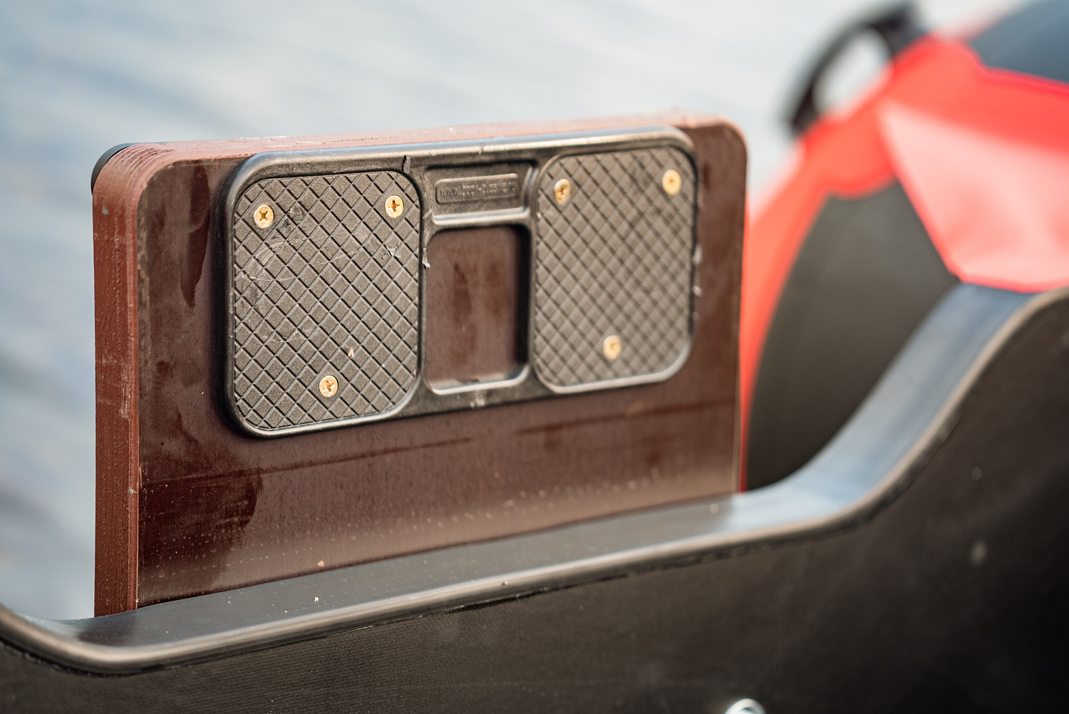 Лодка MISHIMO RIVER FJET PRO 410  под водомет в Магнитогорске