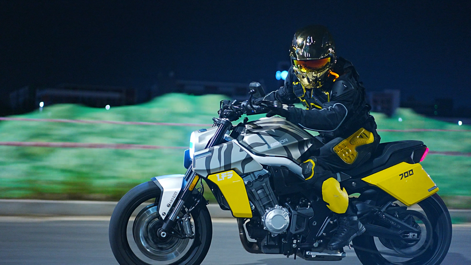 Мотоцикл Benda LFS 700 в Магнитогорске