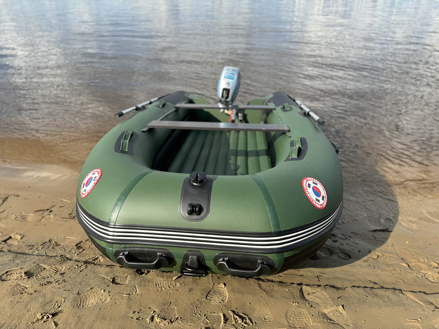 Лодка MISHIMO BIG FLOOR 380 в Магнитогорске